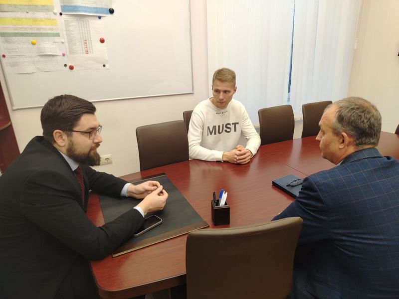 В Кирове представили нового директора спортшколы олимпийского резерва №3