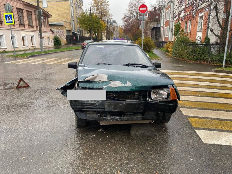 6-летняя девочка попала в ДТП в Кирове