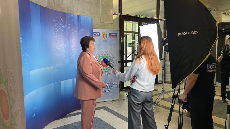 Остаётся меньше получаса до открытия Второго Общероссийского Медиафорума «Народные промыслы России»