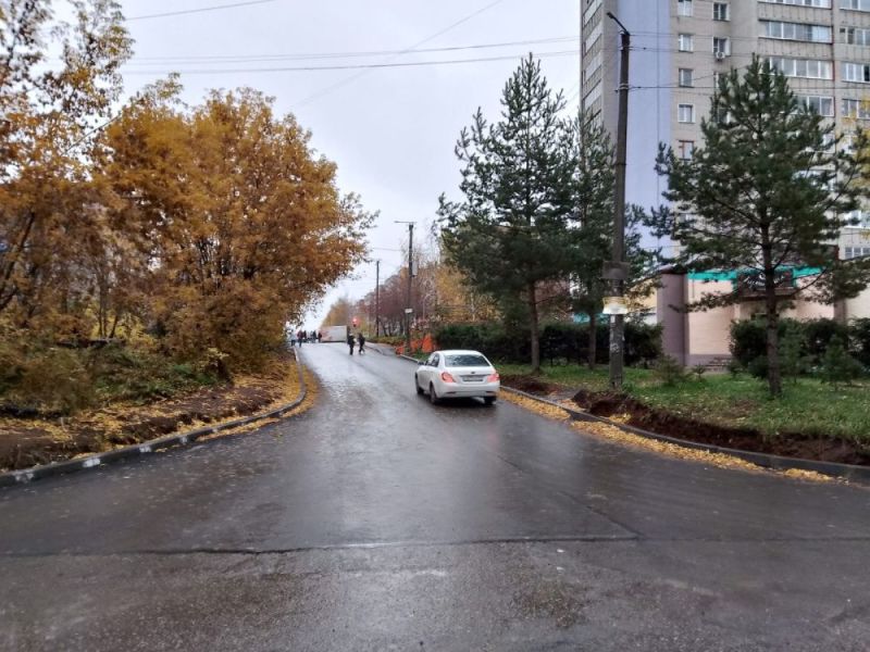 В микрорайоне Красная горка сделали дорогу к школе