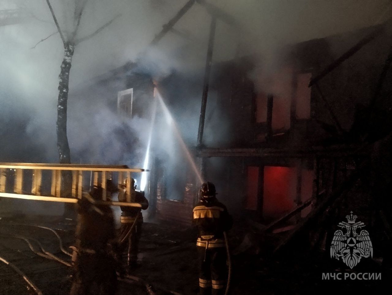 В Нововятске произошел пожар в нежилом здании