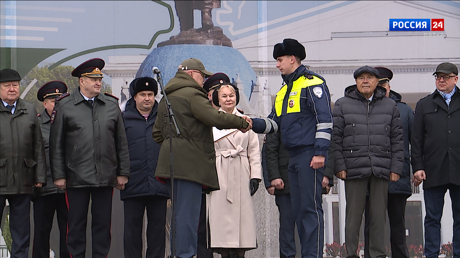 В Кирове наградили лучших сотрудников органов правопорядка и представителей народной дружины