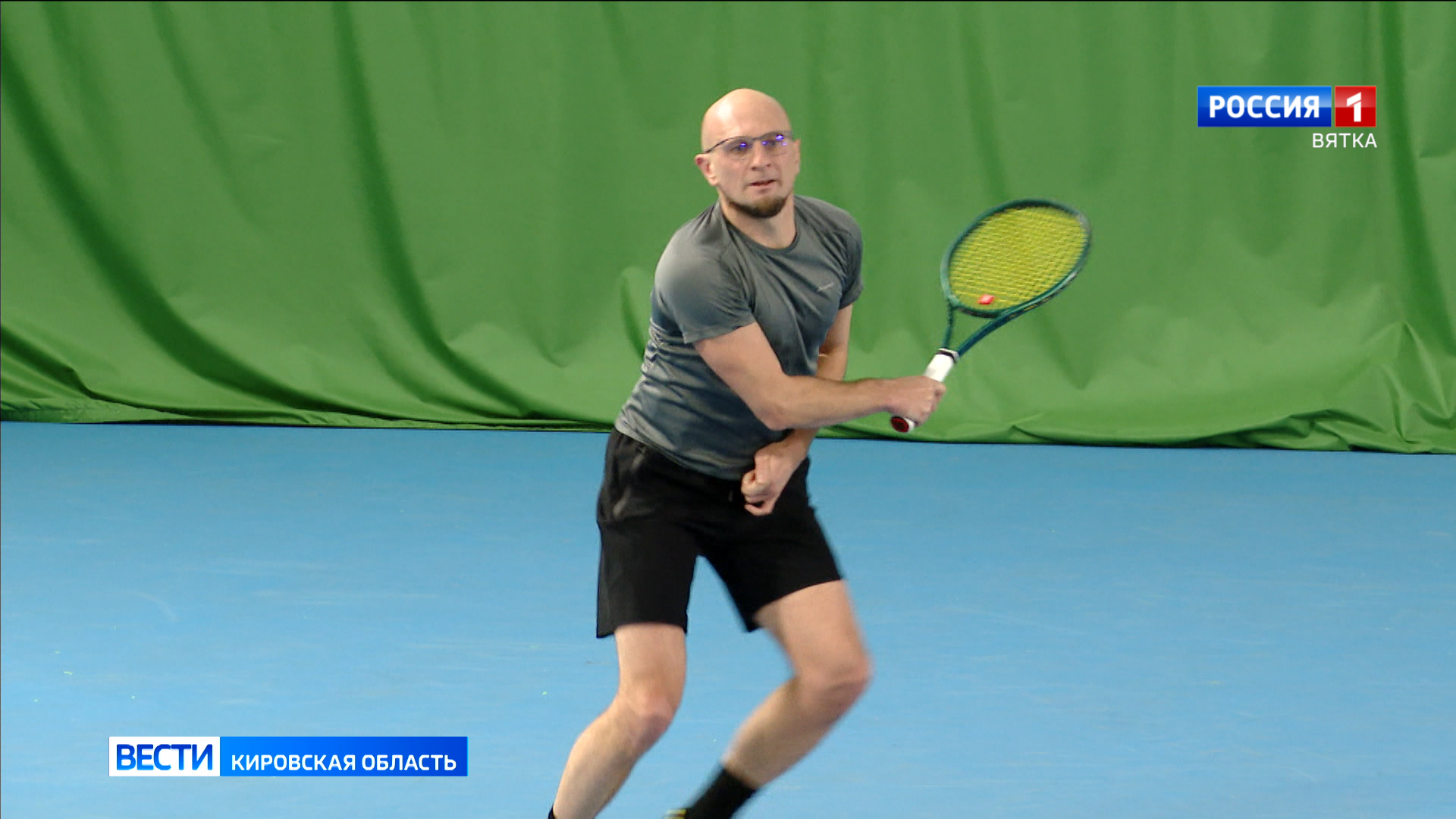 В Кирове состоялся всероссийский любительский турнир по большому теннису