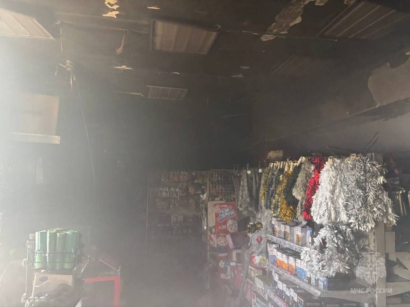 В Слободском произошло возгорание в торговом центре