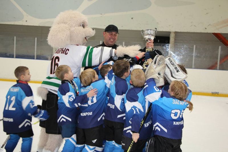Юные хоккеисты кировского «Союза» завоевали бронзу межрегионального турнира