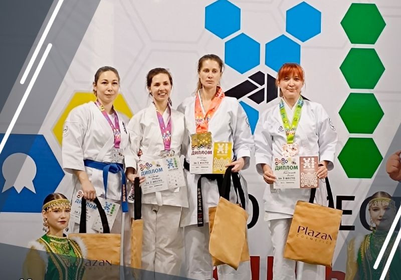 Кировские каратистки завоевали медали международных соревнований