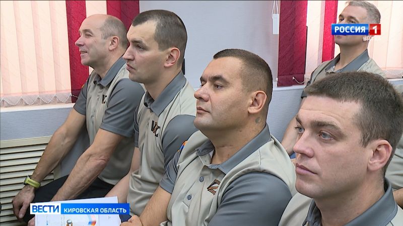 Участников Вятского корпуса Защитников Отечества будут переводить на госслужбу
