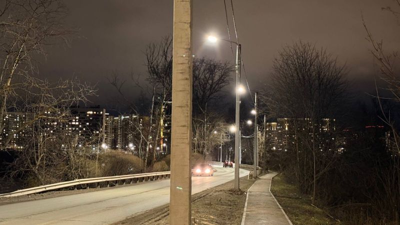 На улице Советской в Чистых Прудах установили уличное освещение