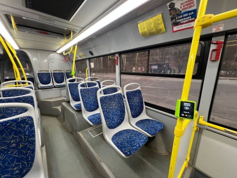 Кировские автобусы продолжают оснащать бескондукторной системой оплаты