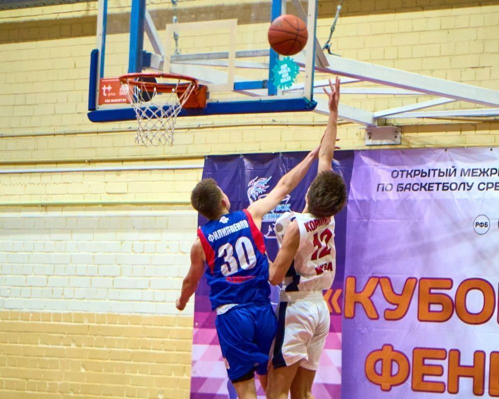 Кировские баскетболисты завоевали серебро полуфинала «Кубка Феникса»