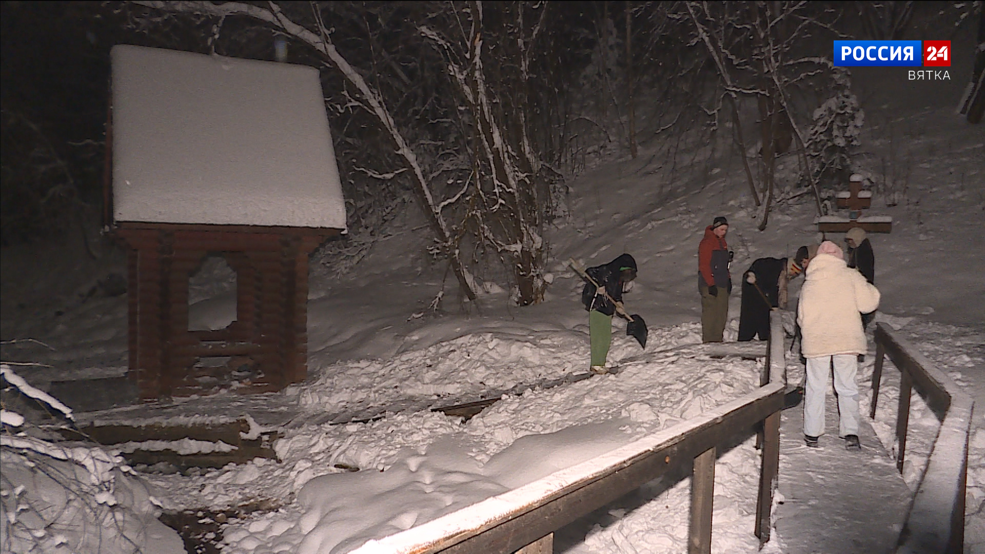 Кировские волонтеры стали участниками социальной акции «Городской десант»