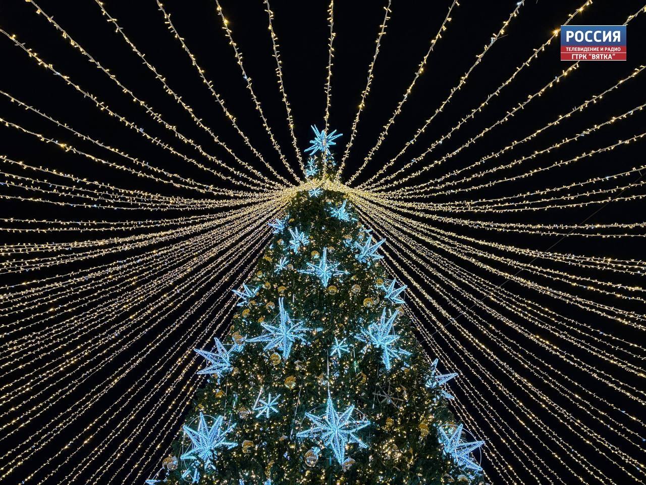 Кировчан ждет новогоднее караоке на Театральной площади