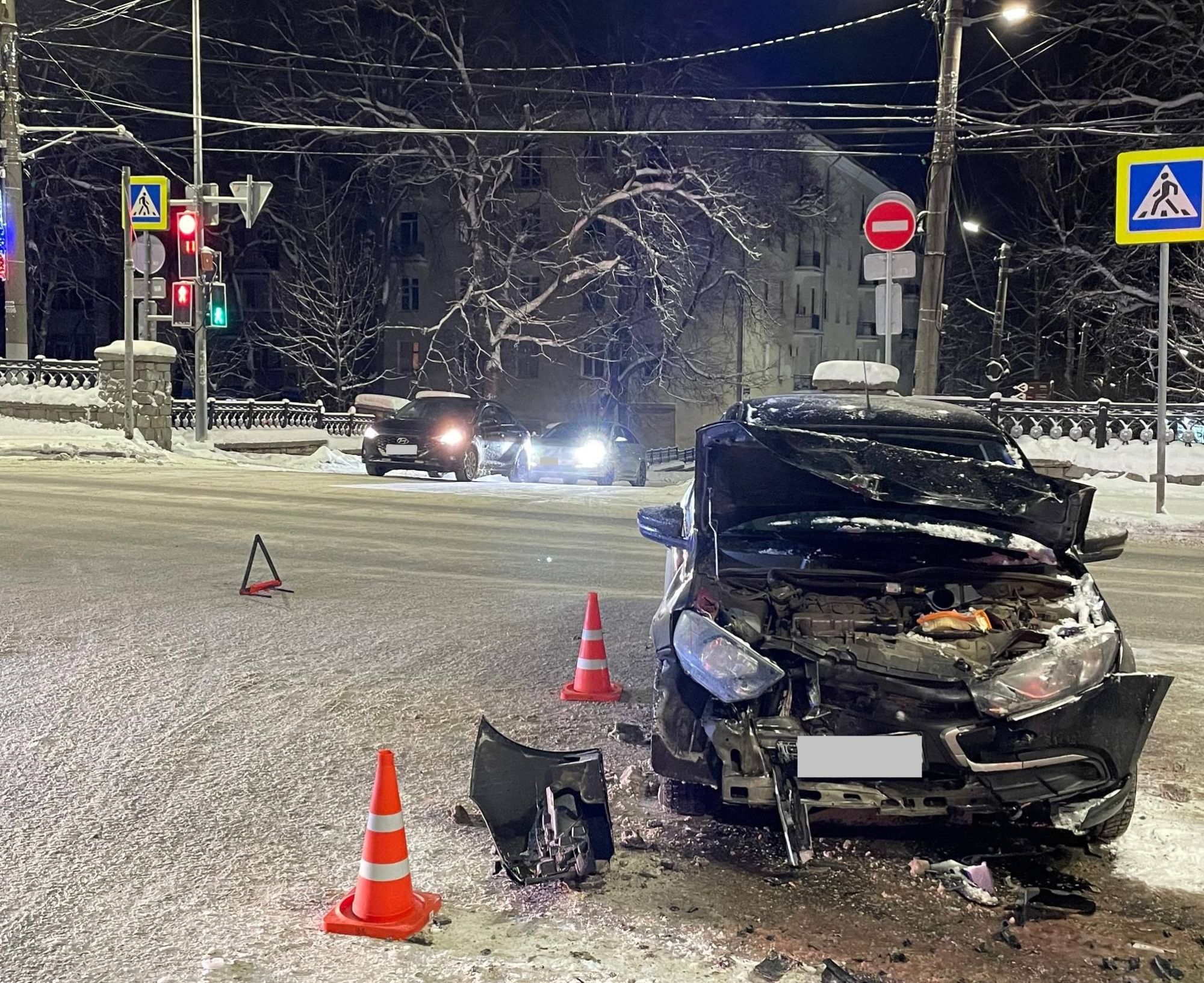 В Кирове 22-летняя девушка пострадала в результате столкновения машин