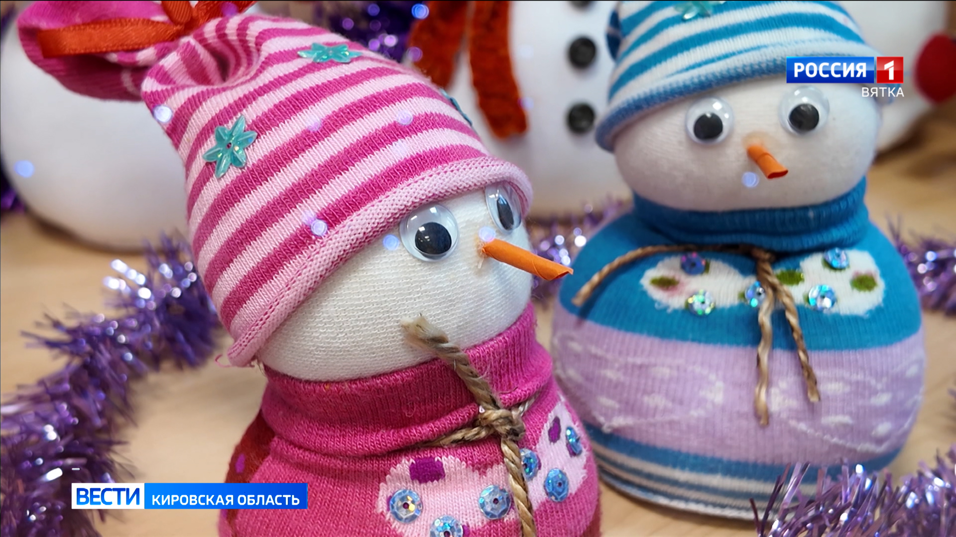 В Арбажском краеведческом музее открылась выставка «Парад снеговиков»