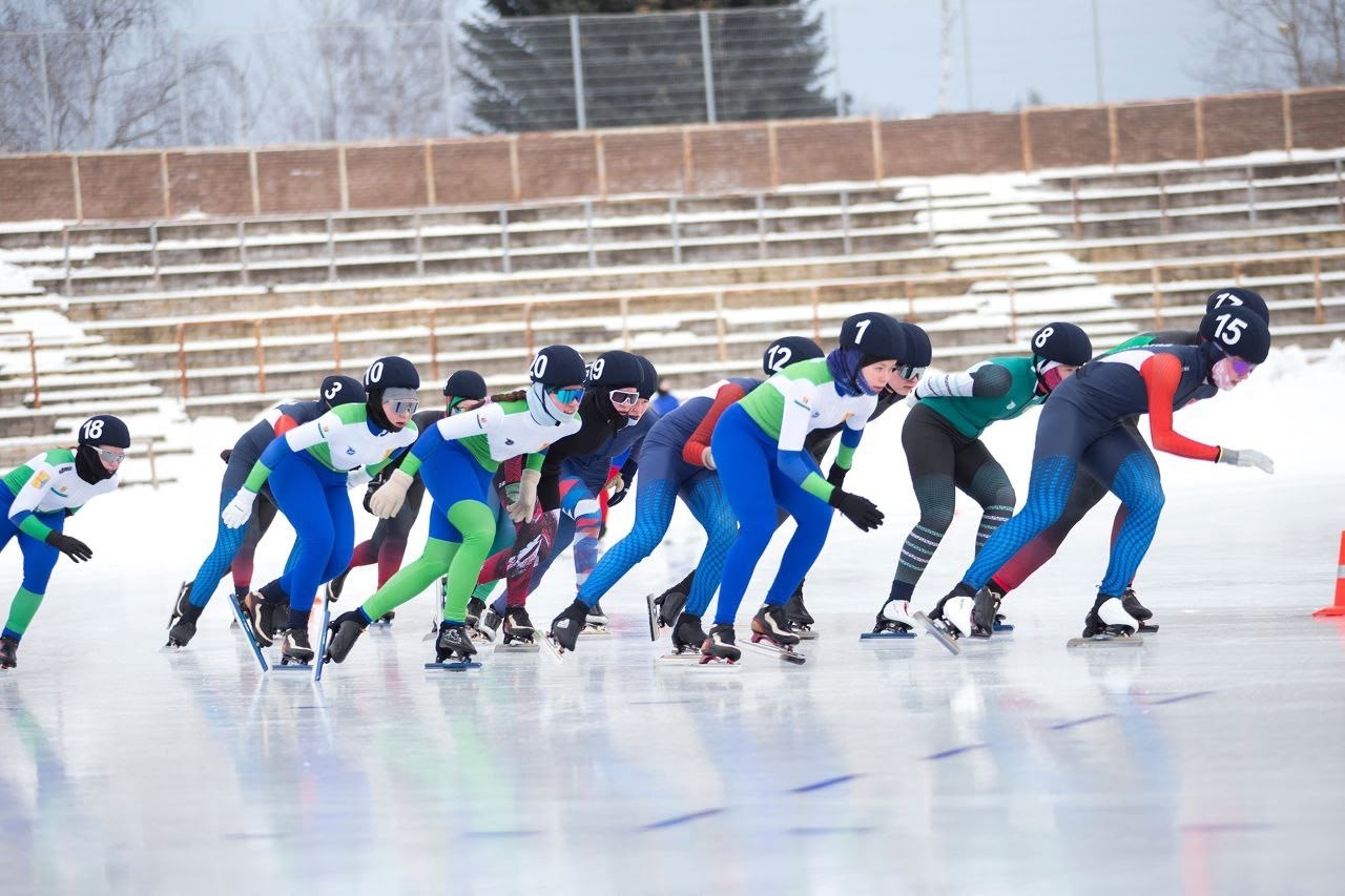 Кировские конькобежцы привезли 17 медалей первенства ПФО
