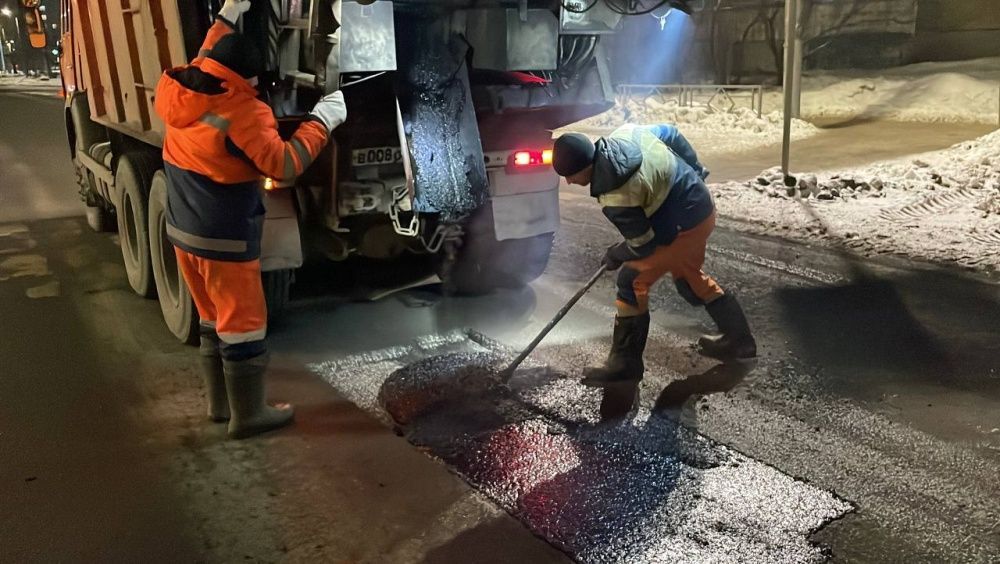 Ямочный ремонт в Кирове начали выполнять по зимней технологии