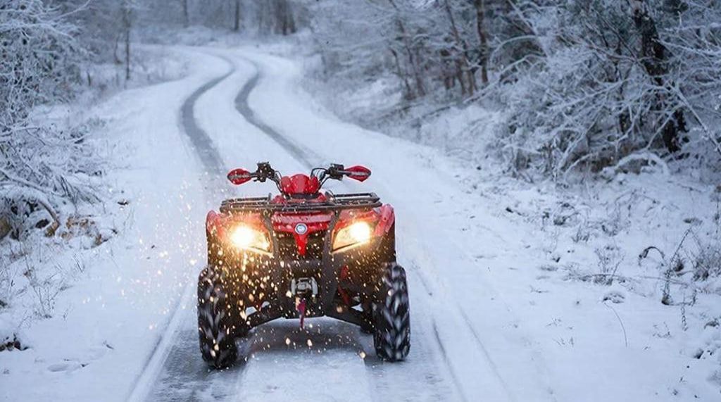 В Кирове при задержании несовершеннолетнего пьяного водителя квадроцикла пострадал полицейский