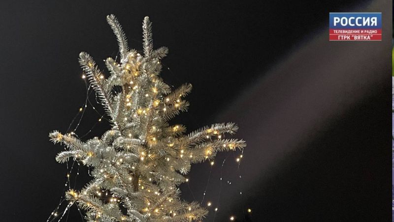 В районах Кирова выберут лучшее новогоднее оформление