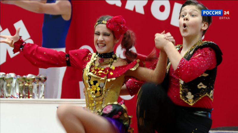 Кировчане победили на межрегиональных соревнованиях по акробатическому рок-н-роллу