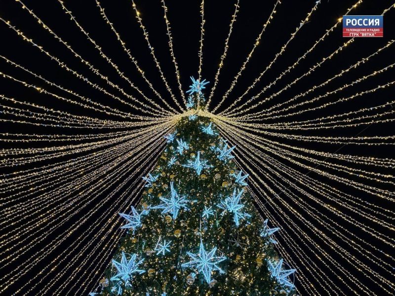 Кировчан ждет новогоднее караоке на Театральной площади