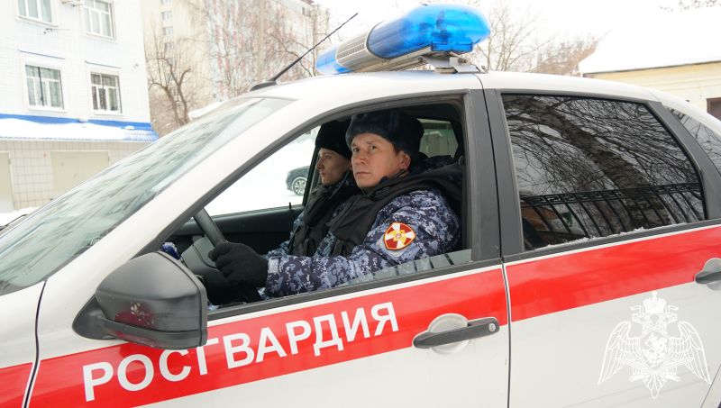 В Кирове задержали покупателя, повредившего торговое оборудование