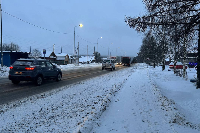 Первые 90 светильников включили на региональных трассах: в селе Кстинино, деревнях Глушиха и Дресвяново