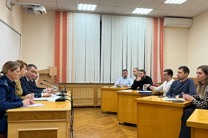 Обманутых кировчан, вложившихся в ИЖС, приглашают на заседание рабочей группы