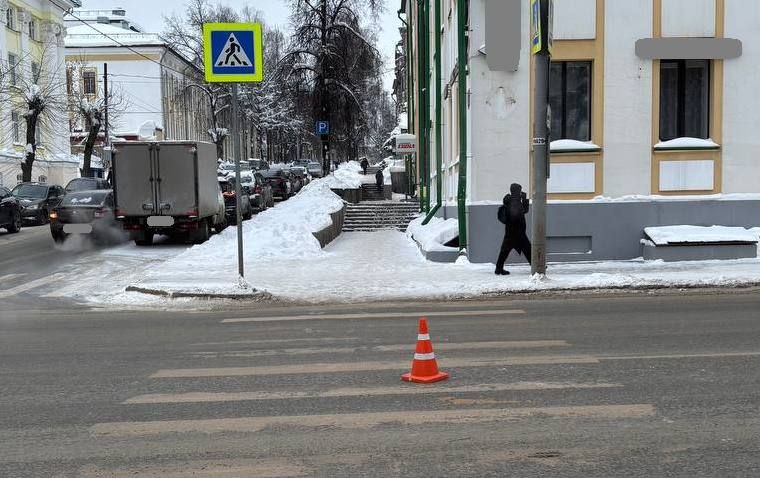 В Кирове водитель наехал на 16-летнего юношу