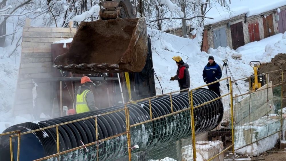 В Кирове обновляют канализационный коллектор, отводящий стоки юго-западного района