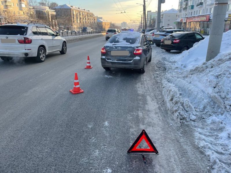 В Кирове автомобилисты сбили двух женщин