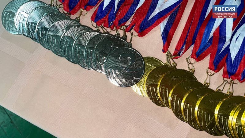 1 678 медалей завоевали кировские спортсмены в 2025 году