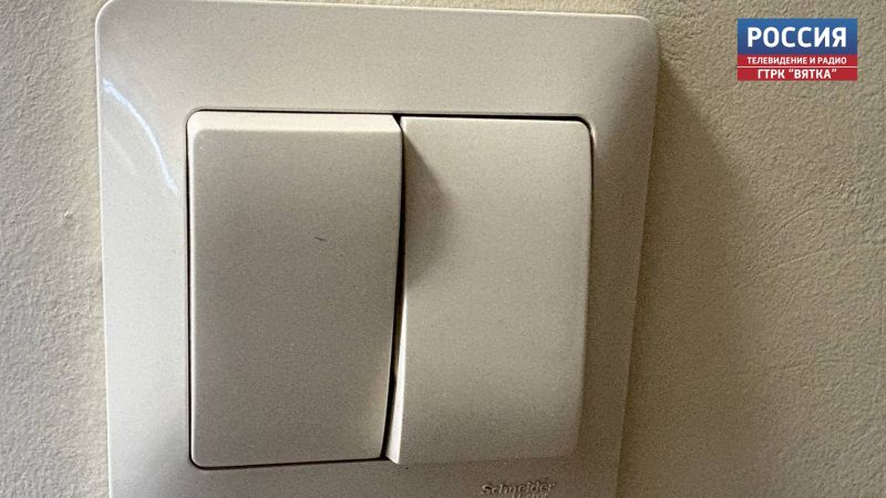 В Безбожнике восстанавливают электроснабжение многоквартирного дома