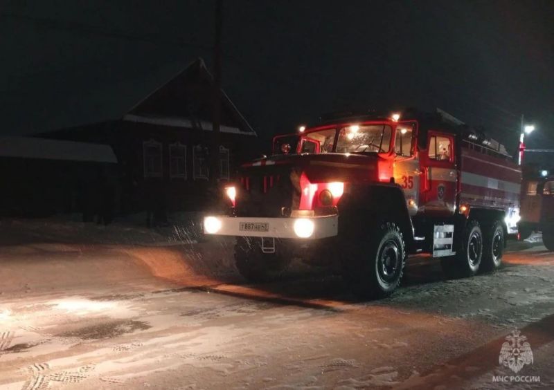 В Омутнинске устанавливают причину пожара, унесшего жизнь человека