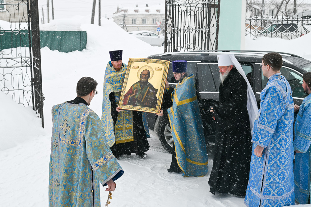 В храм Советска после реставрации вернули чтимую святыню — икону Николая Чудотворца