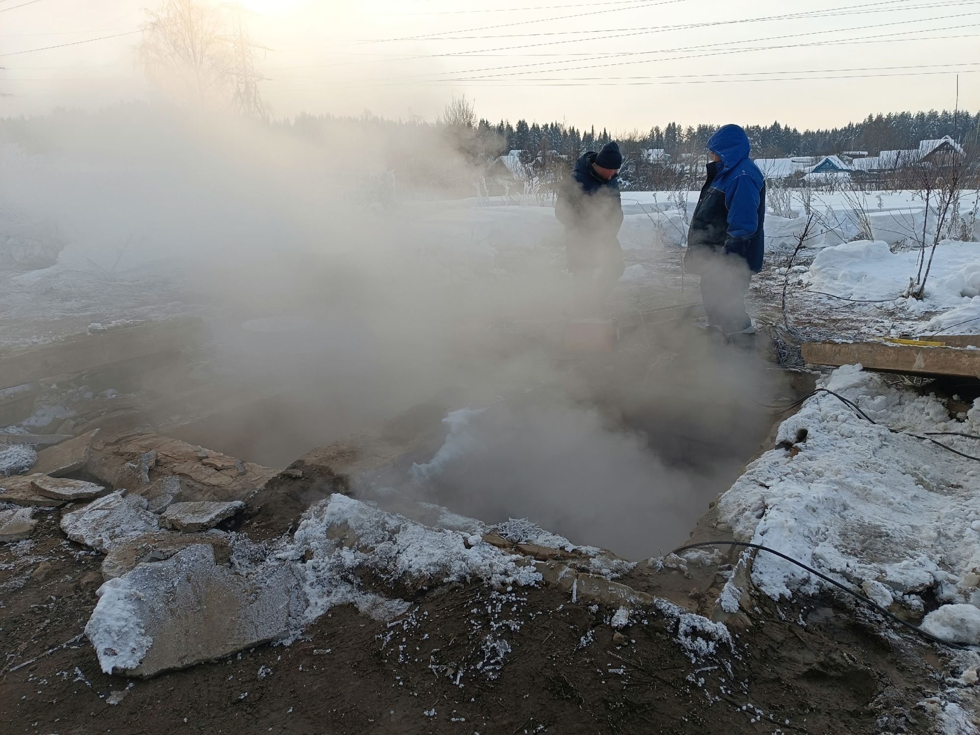 Кировские службы рассказали, когда планируют восстановить теплоснабжение в слободе Курочкины