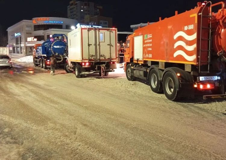 В ряде домов Кирова из-за аварии на сетях временно нет воды