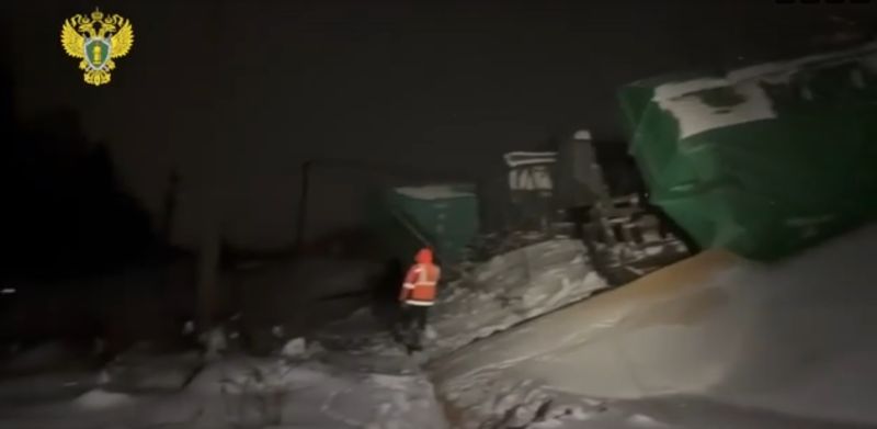 По факту схода с рельсов грузовых вагонов организована проверка