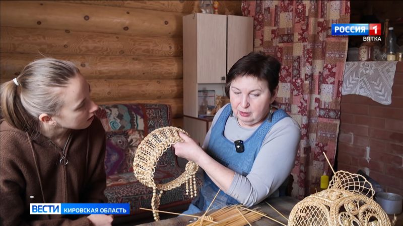 Кировчанка Лариса Сметанина стала победителем общероссийского конкурса авторов кокошников