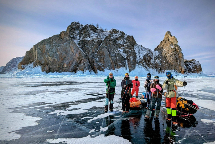 Кировские туристы совершили недельный поход по Байкалу