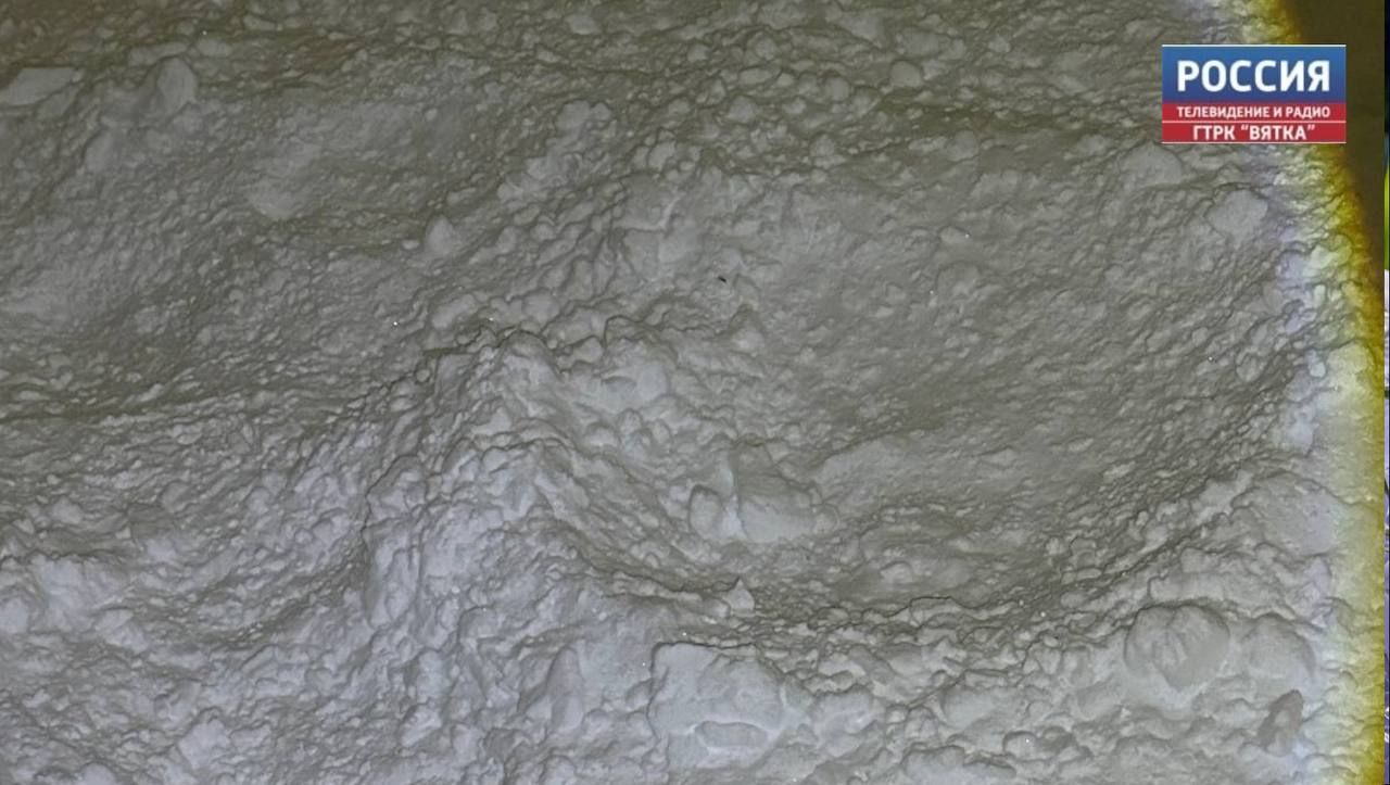 Глава региона поручил выставлять оцепления там, где есть угроза схода снега с крыш