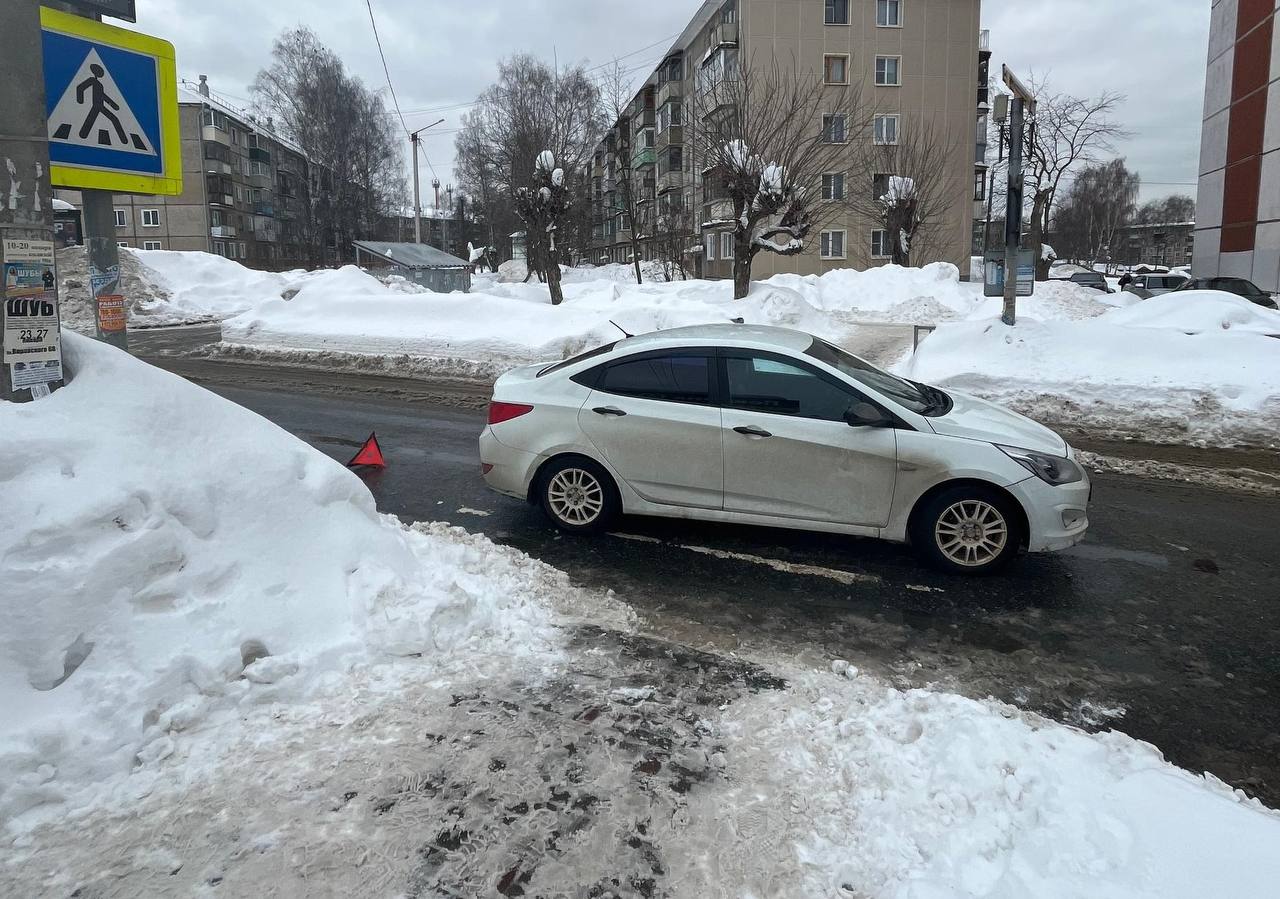 В Кирове на пешеходном переходе на улице Чапаева пострадал 10-летний мальчик
