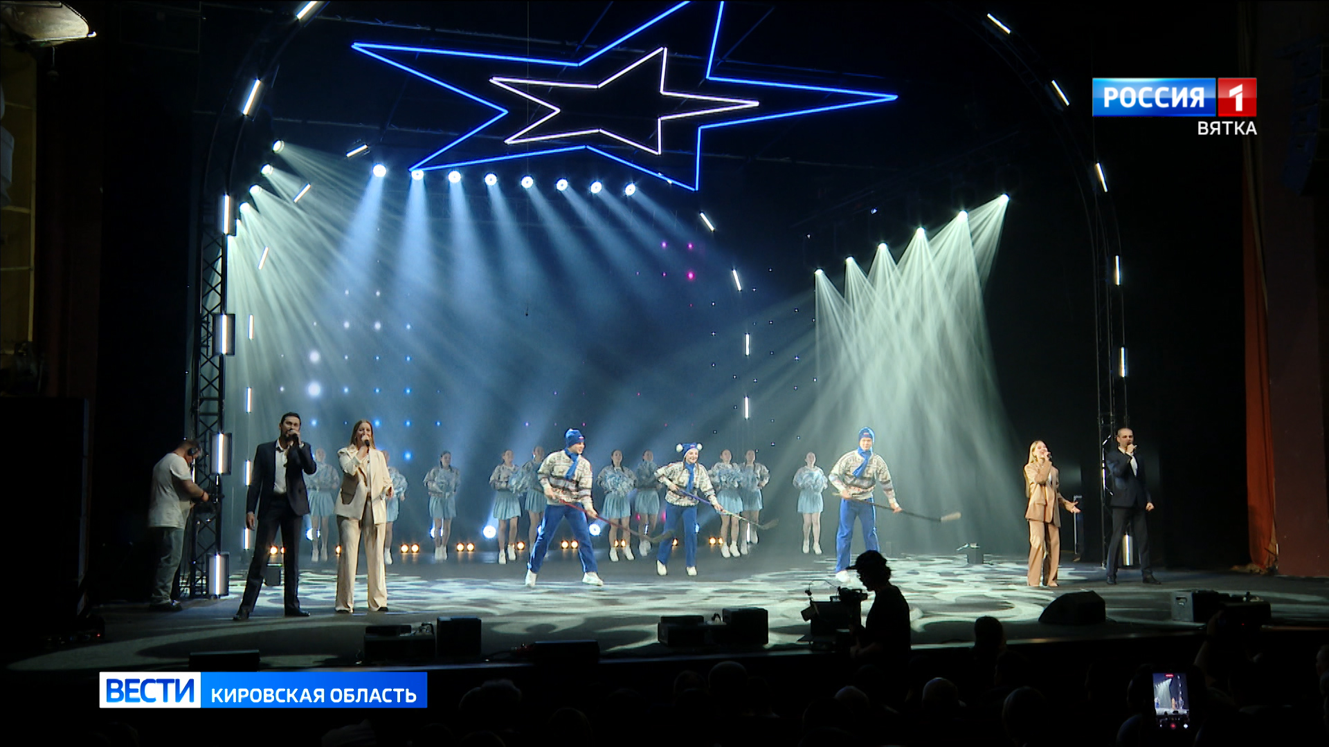 В Кировском драмтеатре чествовали отличившихся в прошлом году спортсменов региона