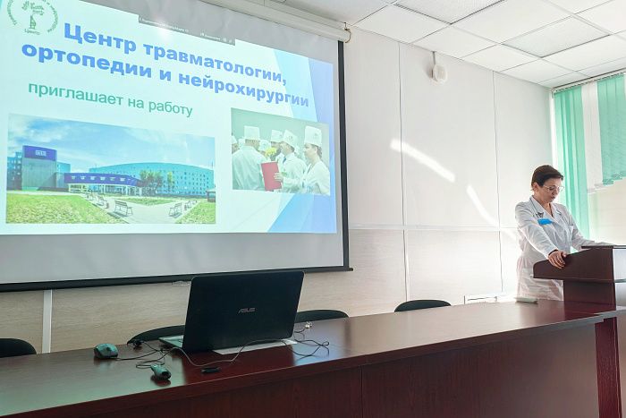 В Кирове прошла встреча с будущими работниками медицины