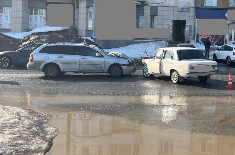 За выходные дни в Кировской области в ДТП пострадали двое несовершеннолетних