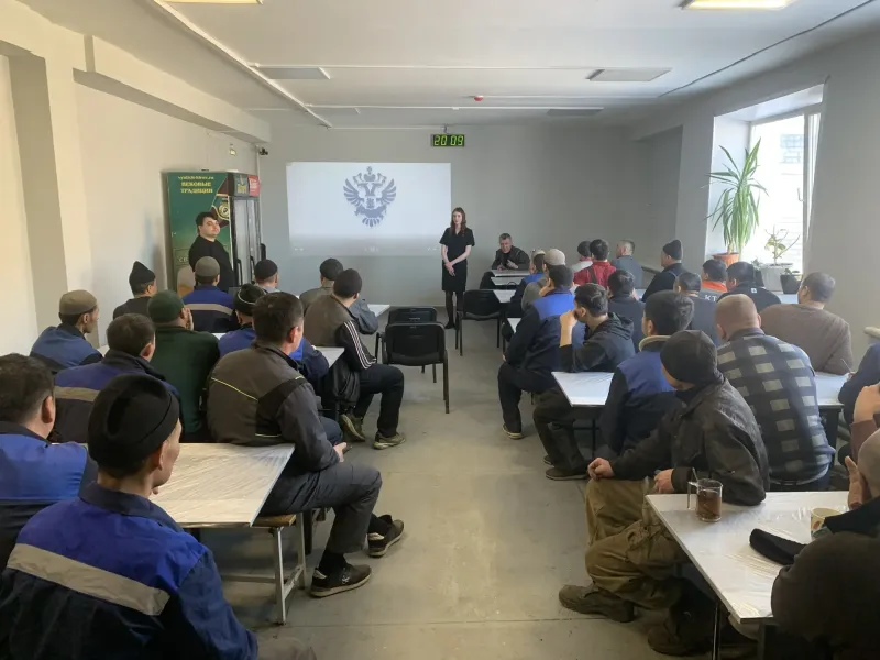 В Кирове сделают регулярными встречи-инструктажи с трудящимися-мигрантами