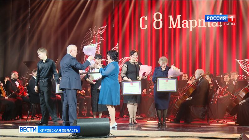 Александр Соколов встретился с активом регионального Союза женщин