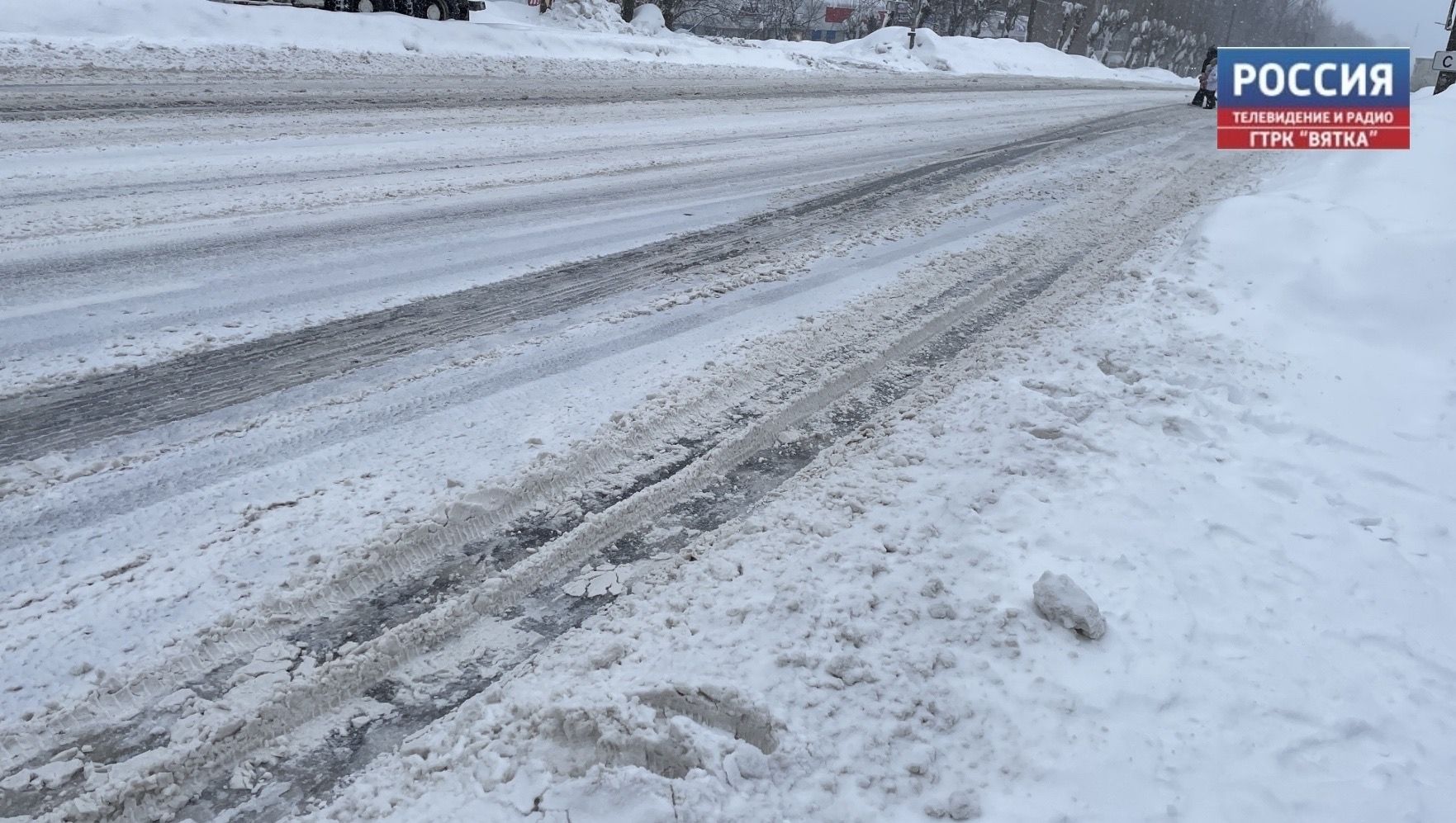 В Кировской области дорожные службы возобновили зимние работы