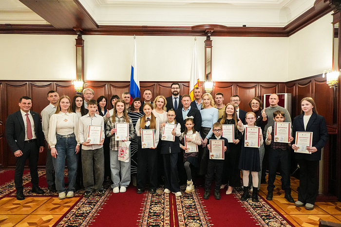 27 жителей Кировской области получили золотые знаки ГТО