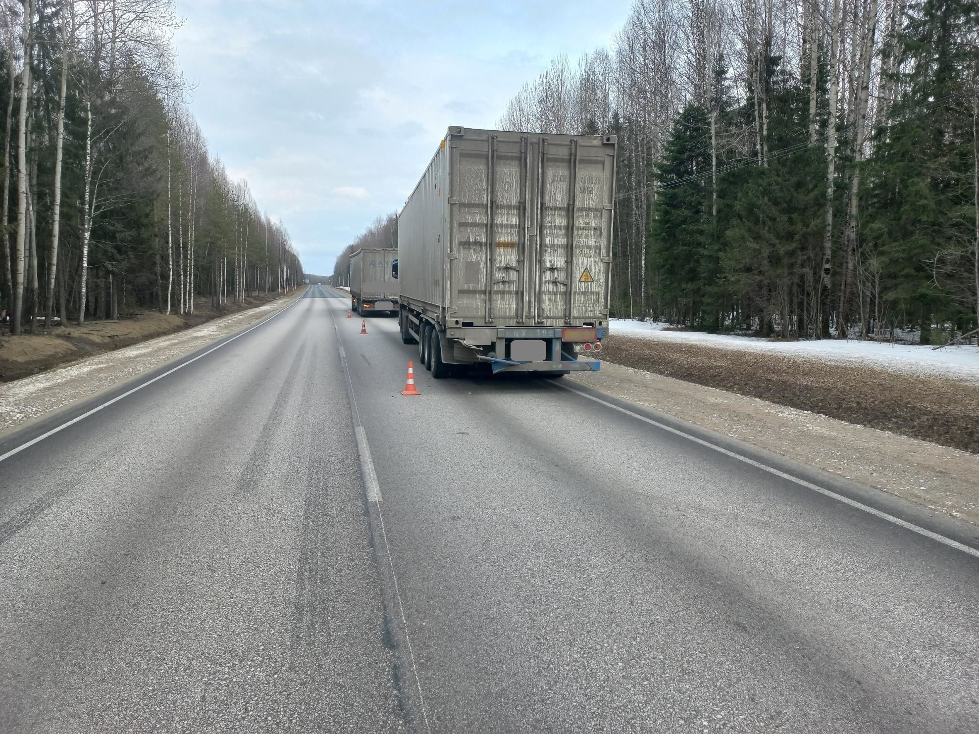 В Белохолуницком районе столкнулись 2 грузовика
