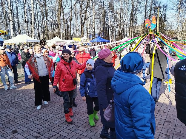 Фестивальный сезон в Кировской области открыла Алексеевская ярмарка в Котельниче